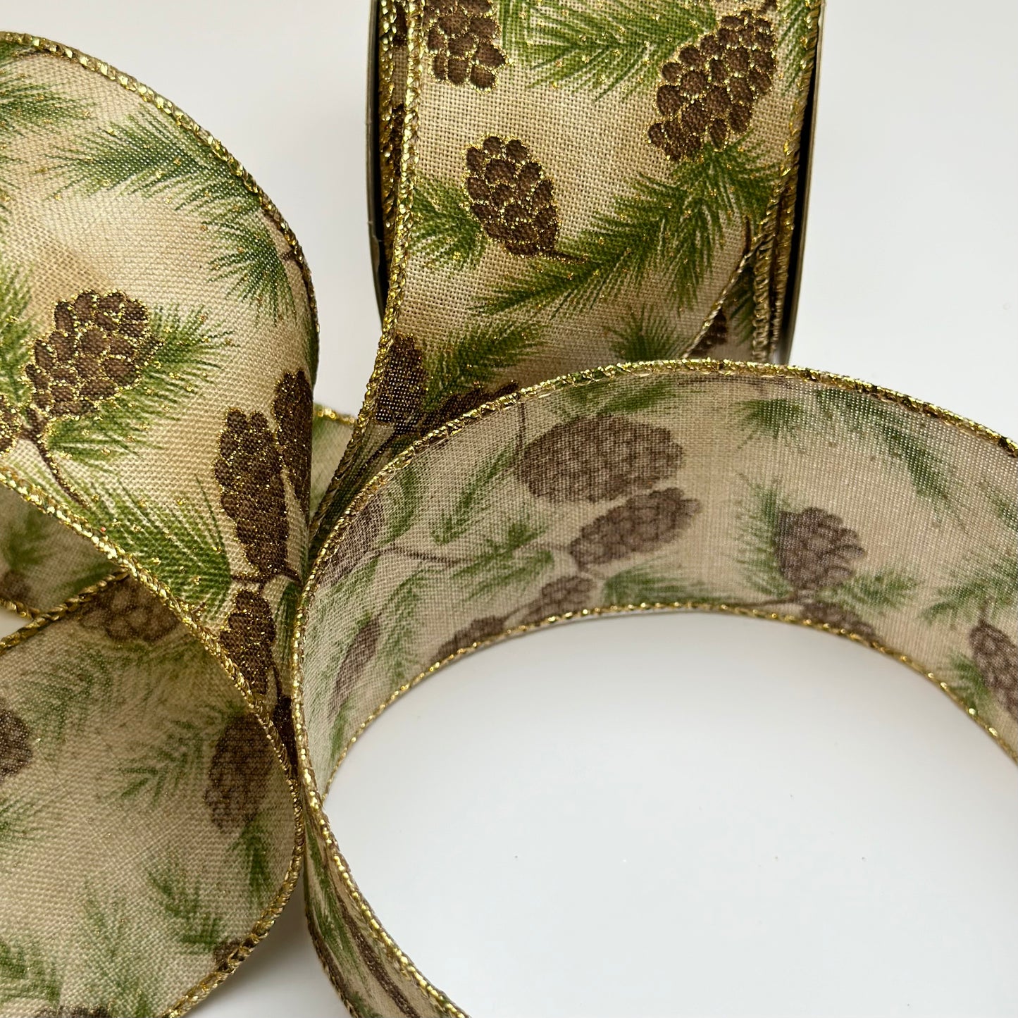 Christmas Ribbon Pine Cones with Gold Glitter Wire Edge 63mm Natural Jute.