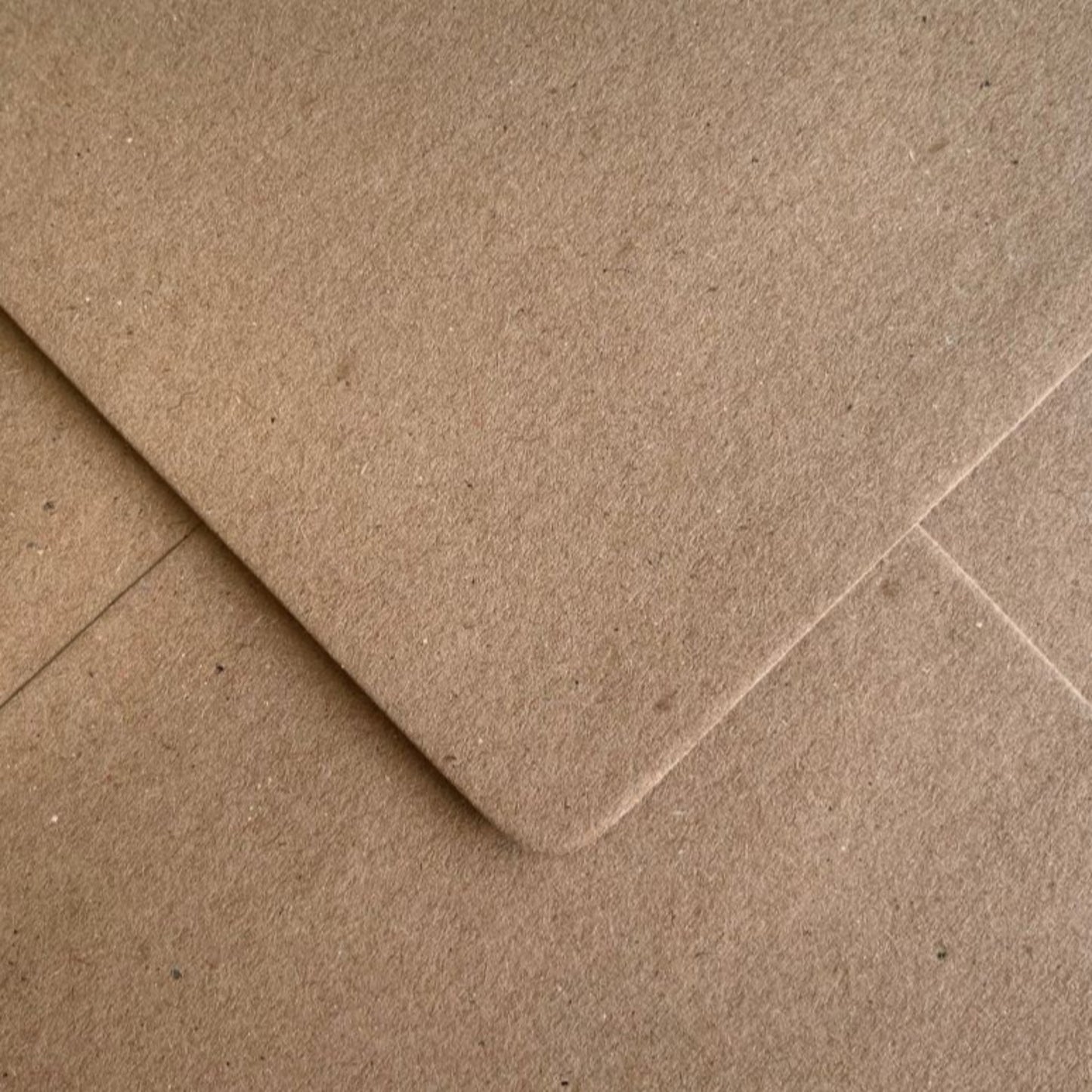 B6 125mm x 175mm ECO Kraft Envelopes Recycled Fleck Gummed Diamond Flap 110gsm